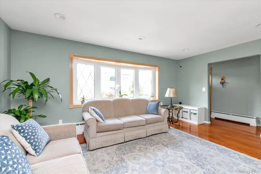 13 Prospect Street, Hicksville, NY 11801 - #2