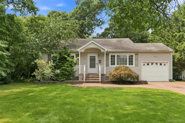 27 S Ketcham Avenue, Amityville, NY 11701