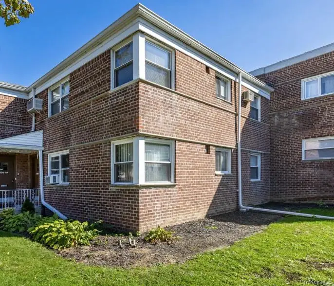 196-08 Pompeii Avenue #1B, Hollis, NY 11423 - #2