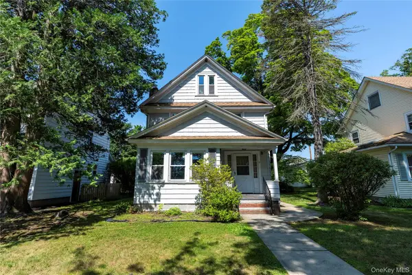 8 Mitchell Avenue, Poughkeepsie, NY 12603