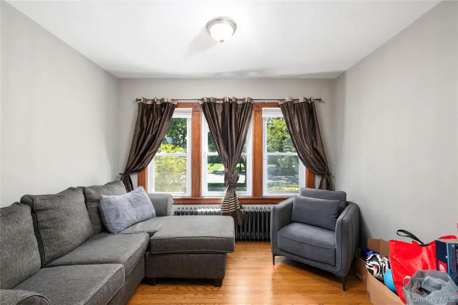 8 Mitchell Avenue, Poughkeepsie, NY 12603 - #3