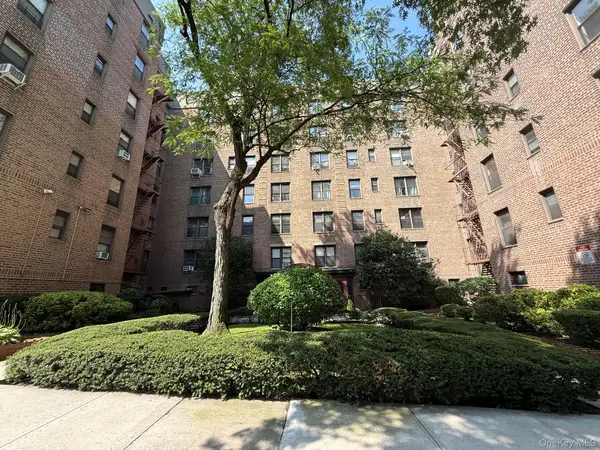 83-05 98 Street #5N, Woodhaven, NY 11421