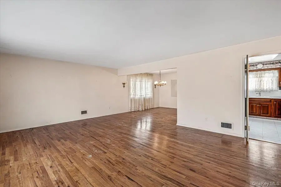 156-14 14th Avenue, Beechhurst, NY 11357 - #3