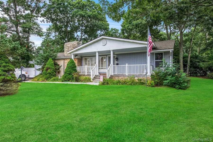 170 Division Avenue, Blue Point, NY 11715 - #3