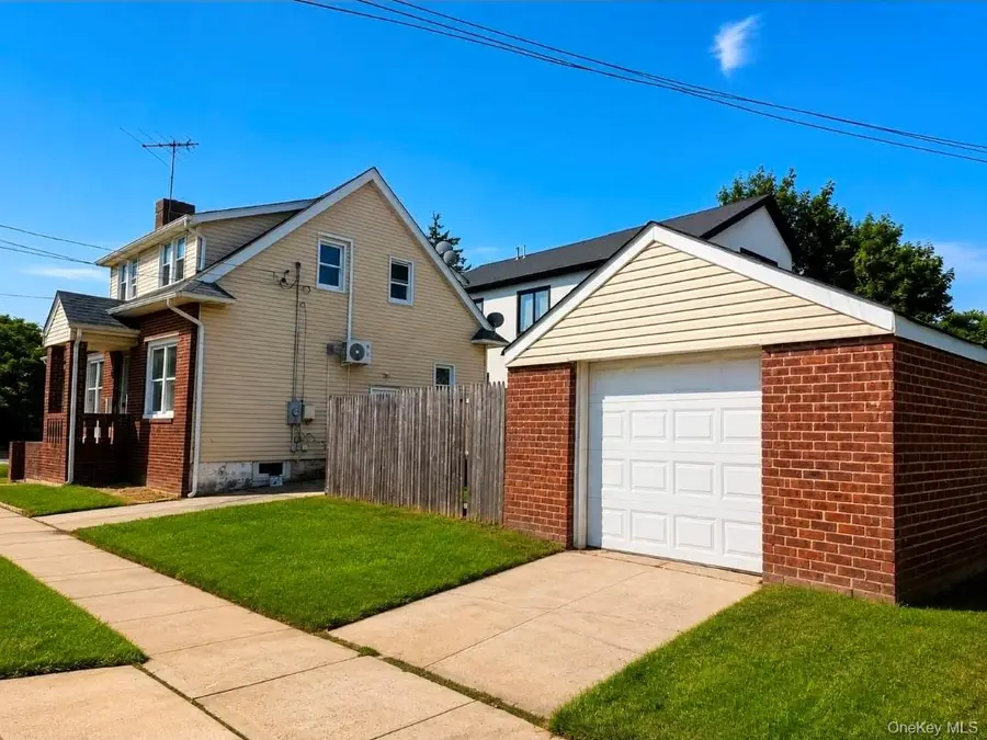 509 Cedarhurst Avenue, Cedarhurst, NY 11516 - #2