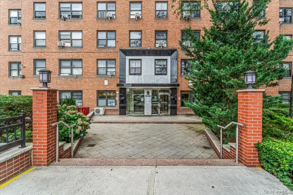 99-60 63rd Road #7S, Rego Park, NY 11374