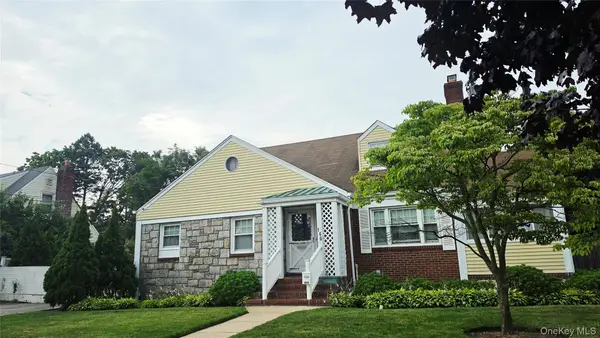 146 Lincoln Road, Hempstead, NY 11550