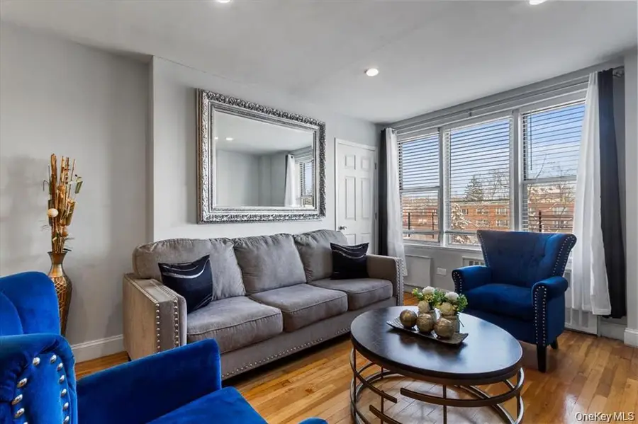 5425 Valles Avenue #3F, Bronx, NY 10471 - #3