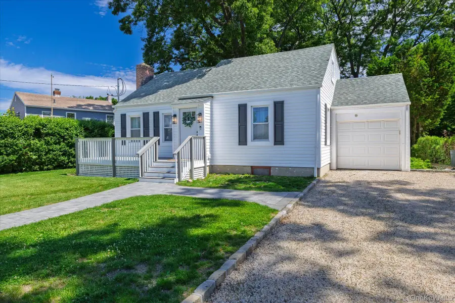 445 Coolidge Drive, Centerport, NY 11721 - #2