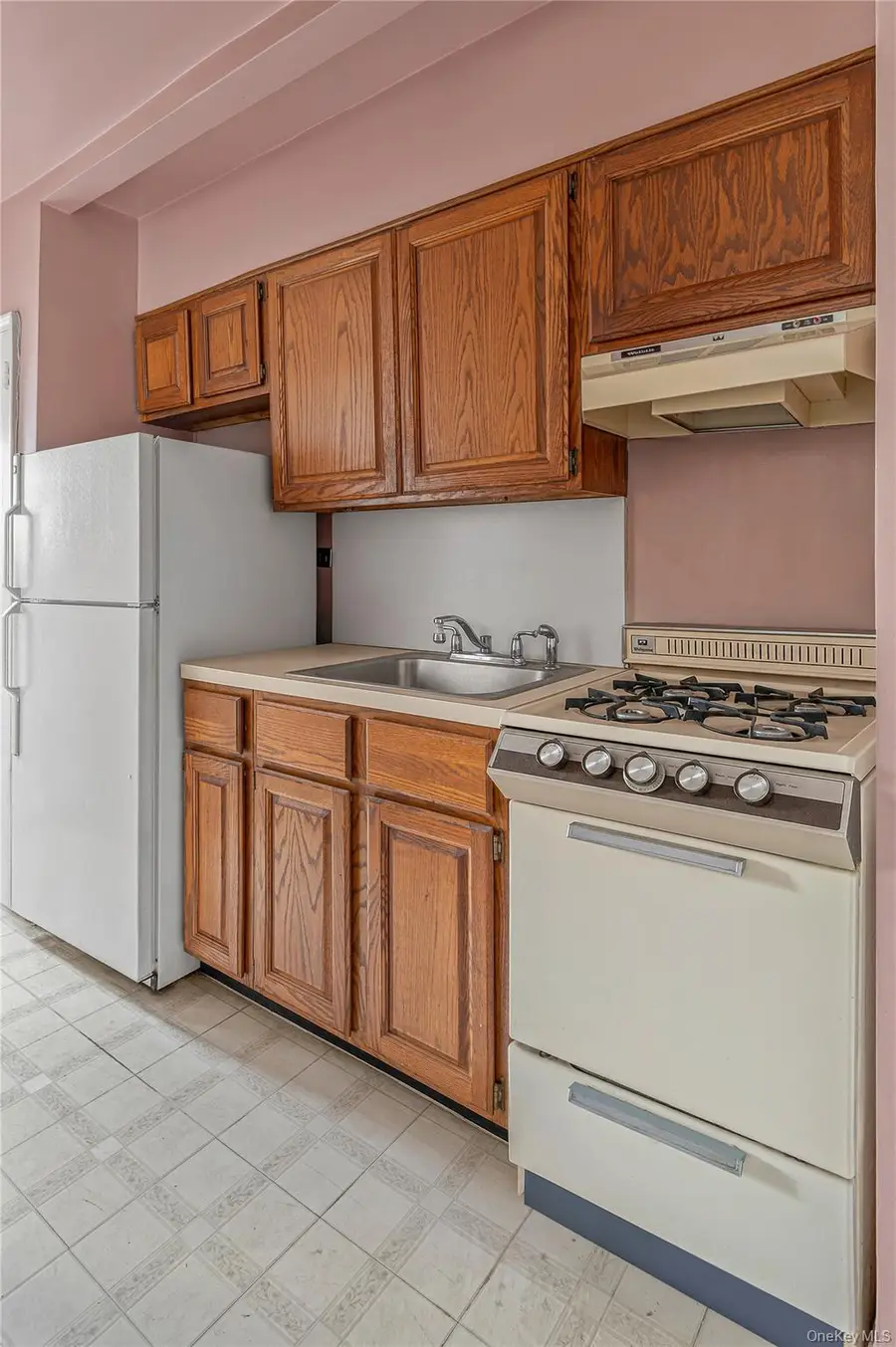 66-92 Selfridge Street #4H, Forest Hills, NY 11375 - #3