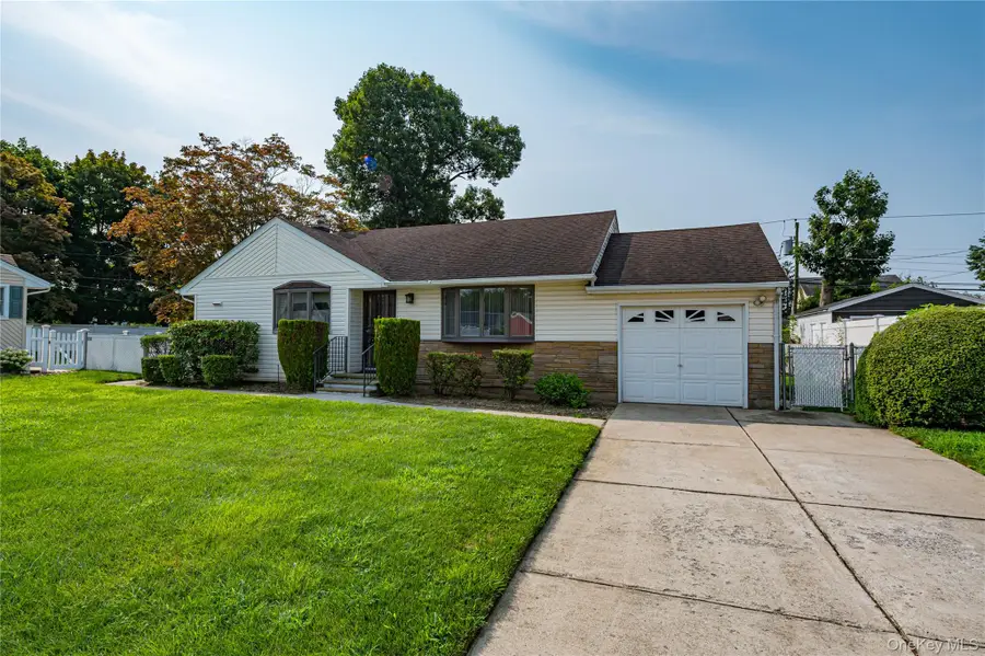 3986 Maplewood Drive, Seaford, NY 11783 - #2