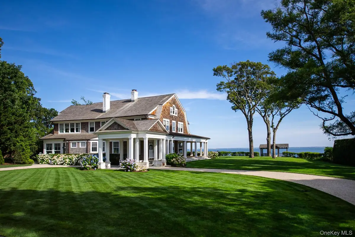 1140 Park Avenue, Mattituck, NY 11952 - #1