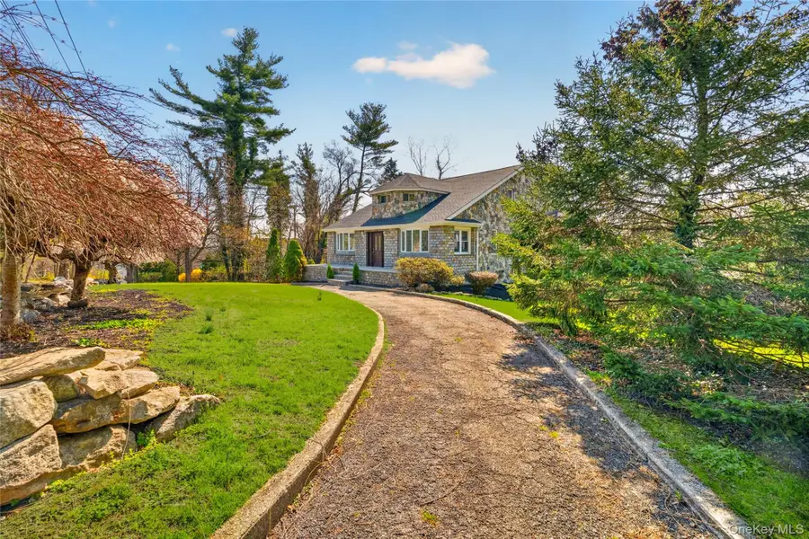 24 Old Knollwood Road, White Plains, NY 10607 - #2
