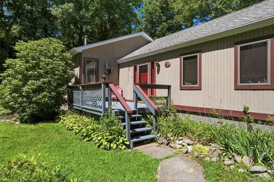41 Penny Lane, Highland, NY 12528 - #3