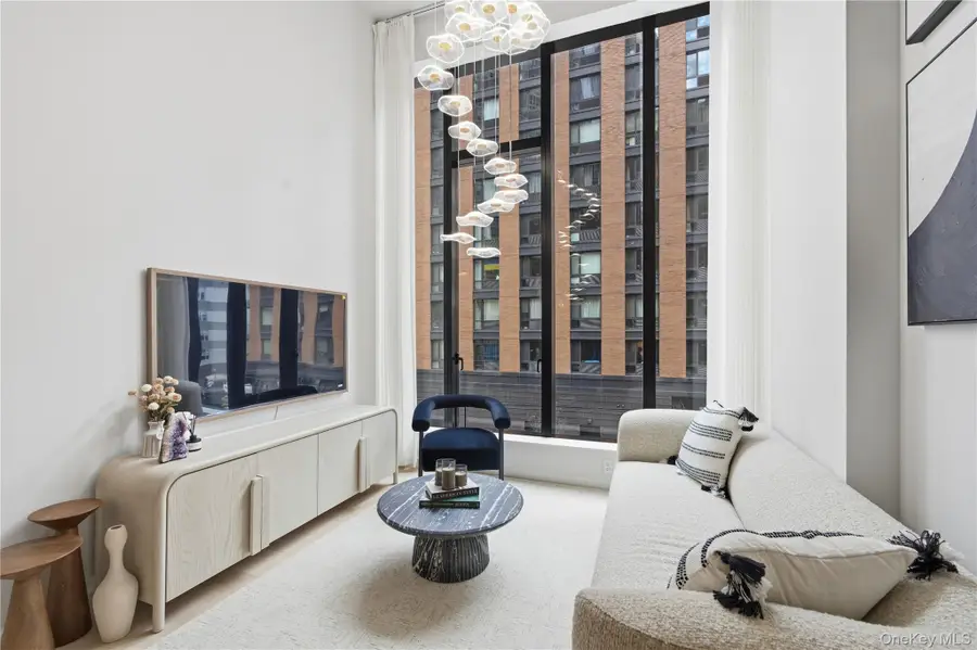25-08 43rd Avenue #5B, Long Island City, NY 11101 - #2