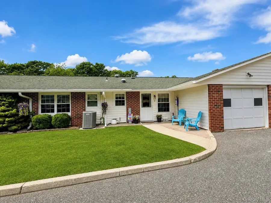89 Enfield Court #B, Ridge, NY 11961 - #3