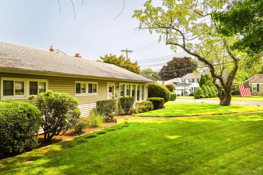 121 Windermere Drive, Yonkers, NY 10710 - #2