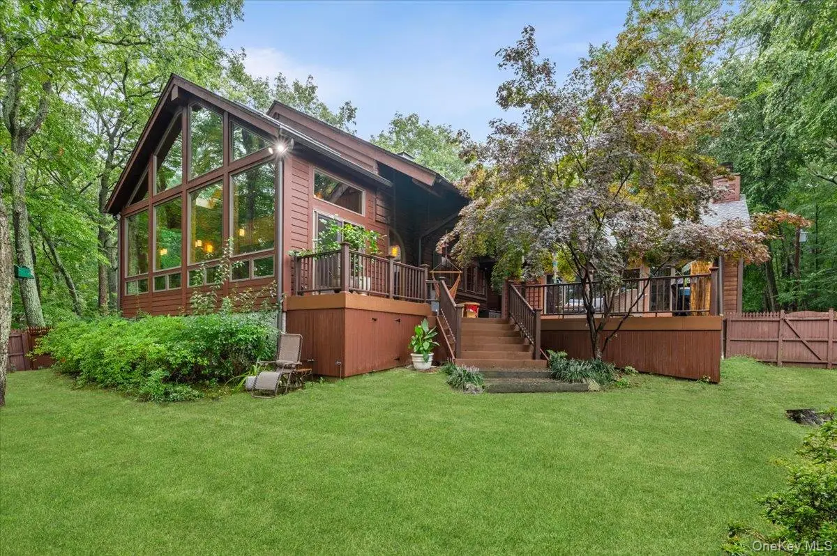 2 British Colony Road, Northport, NY 11768 - #1