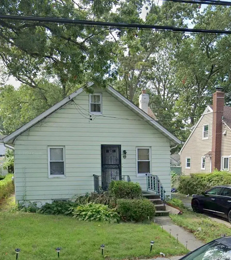 437 Yale Avenue, Rockville Centre, NY 11570 - #1