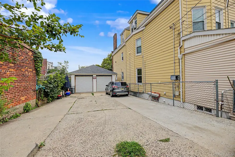 1913 Bogart Avenue, Bronx, NY 10462 - #3