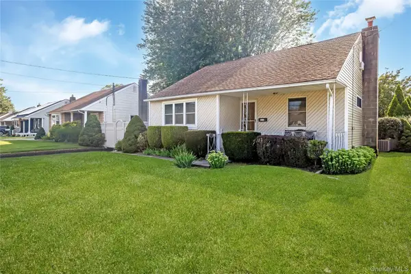 82 Herman Avenue, North Babylon, NY 11703