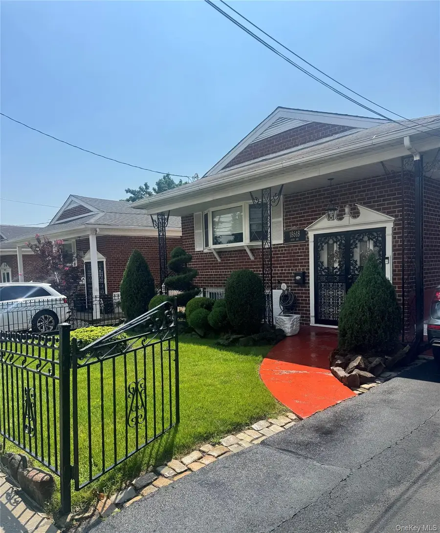 18618 140th Avenue, Springfield Gardens, NY 11413 - #2