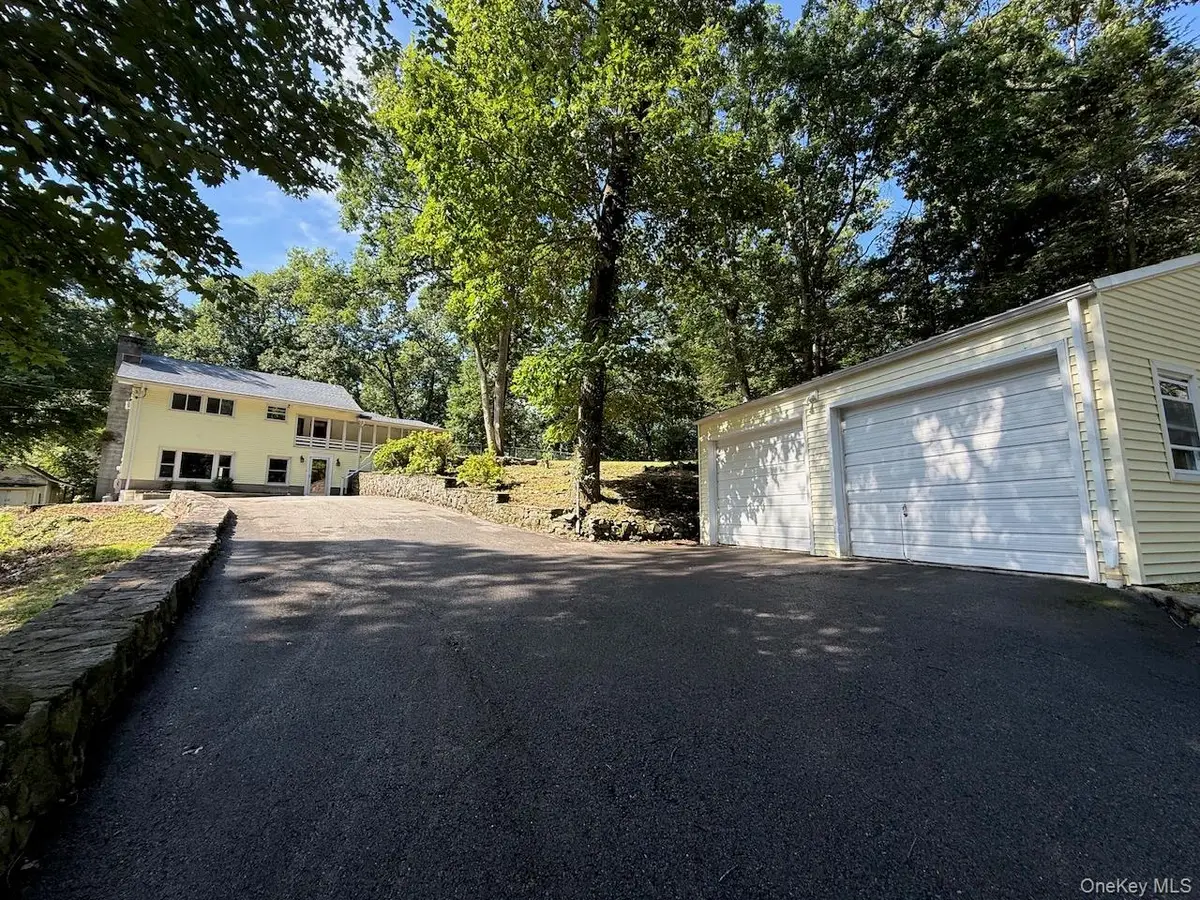 55 Wenonah Road, Putnam Valley, NY 10579 - #1