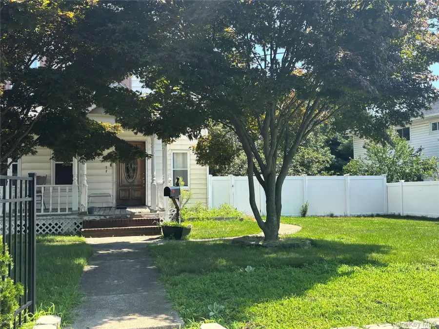 1023 Newbridge Road, Bellmore, NY 11710 - #2