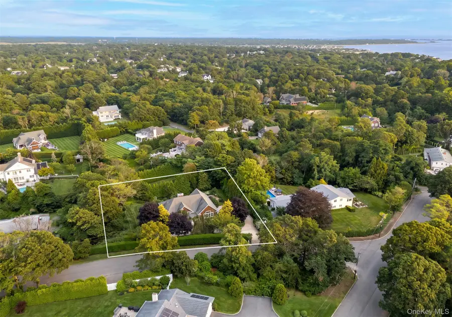 10 Peconic View Court, Southampton, NY 11968 - #2