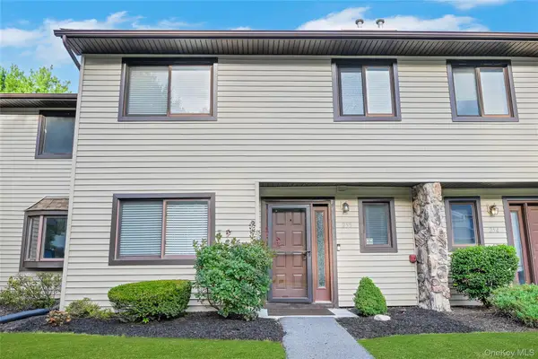 255 Heritage Lane, Monroe, NY 10950
