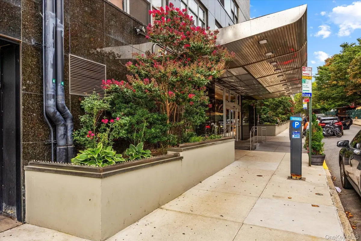 125-10 Queens Boulevard #716, Kew Gardens, NY 11415 - #1
