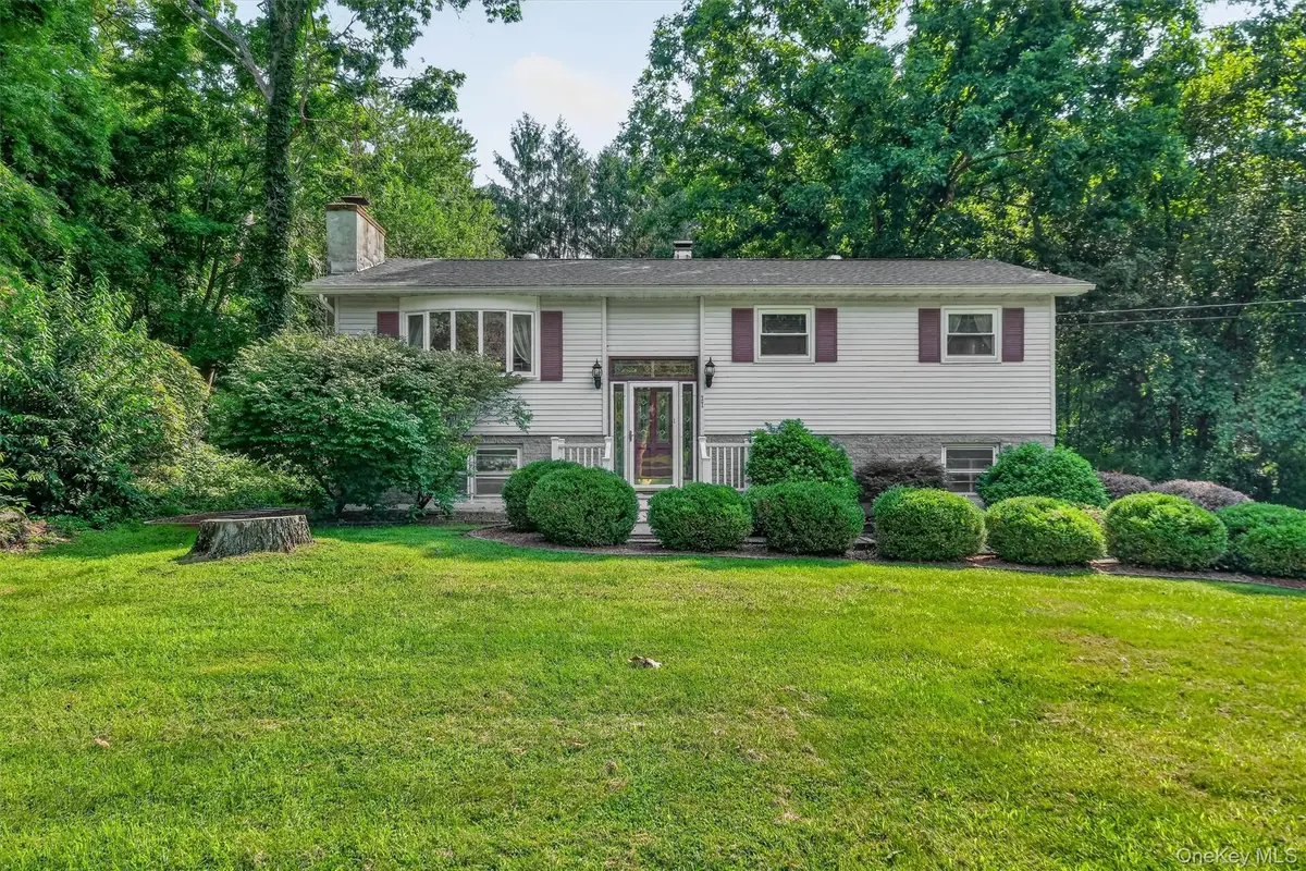 37 Julie Drive, Hopewell Junction, NY 12533 - #1
