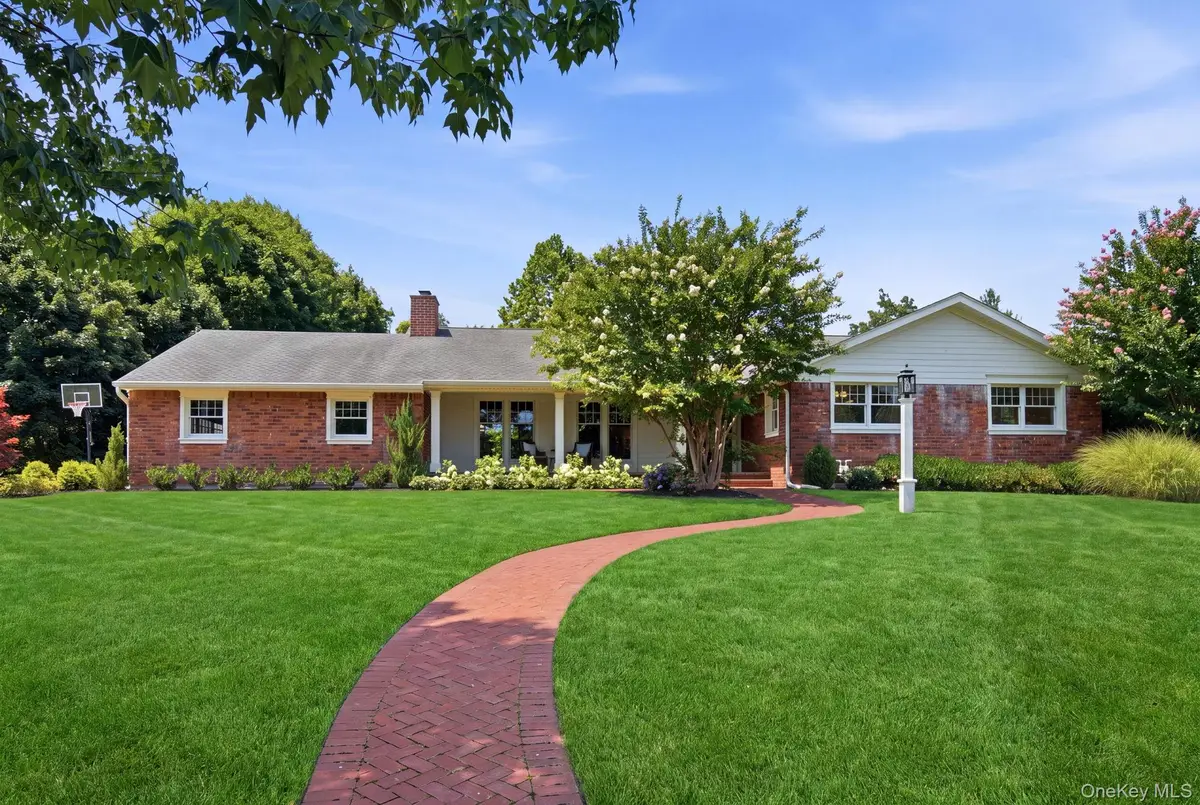 23 Renwick Avenue, Huntington, NY 11743 - #1