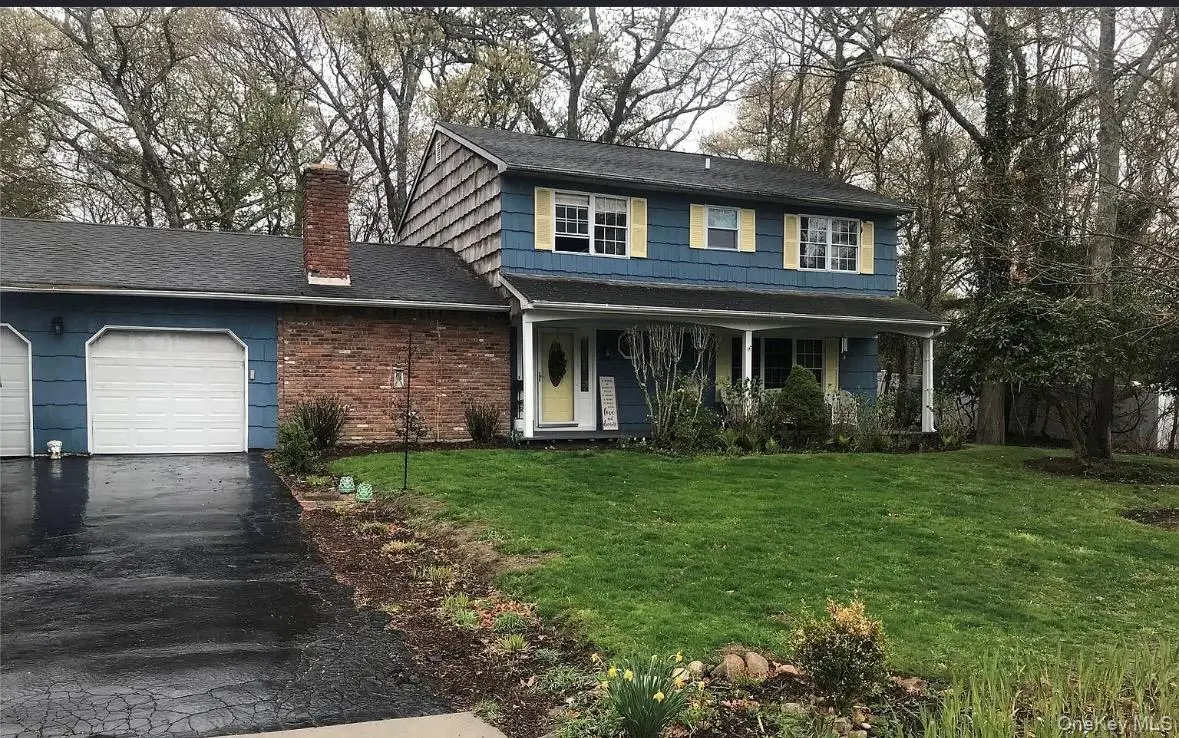 19 Reynolds, Shoreham, NY 11786 - #1