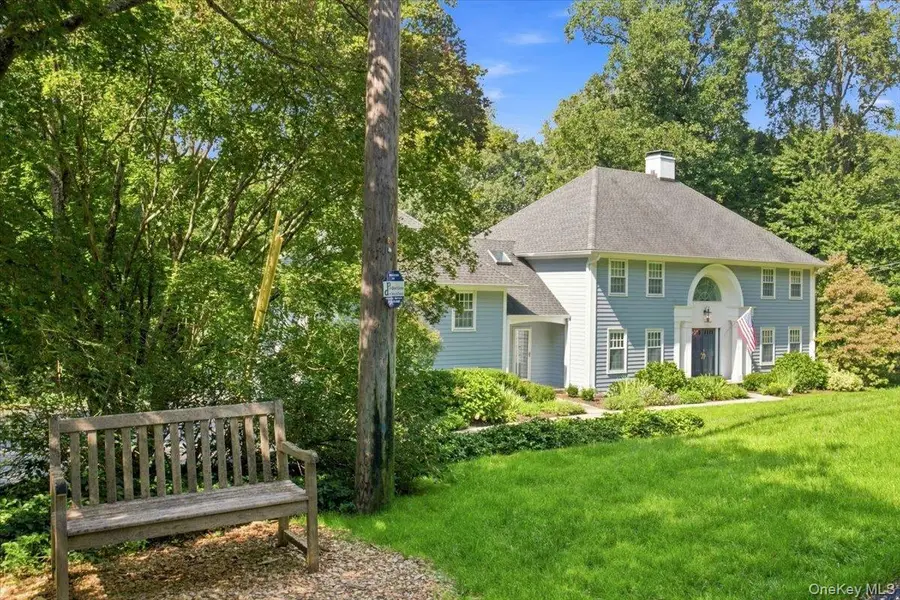 20 Hitching Post Lane, Chappaqua, NY 10514 - #2