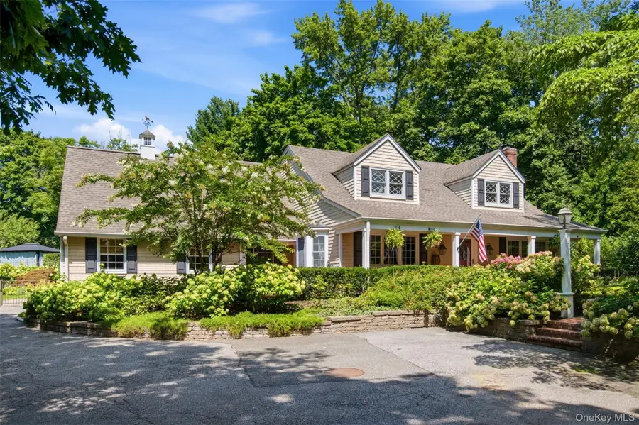 7 Private Road, Huntington, NY 11743 - #2