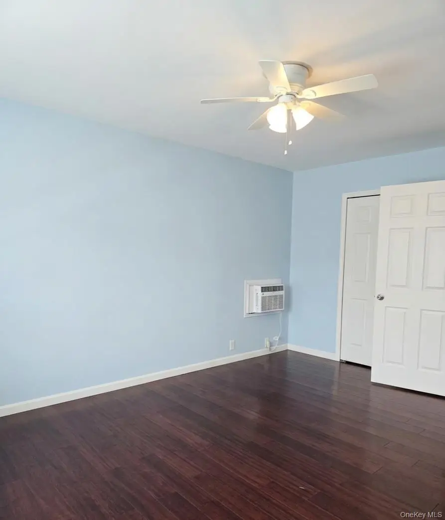 92-10 212th Place, Queens Village, NY 11428 - #3