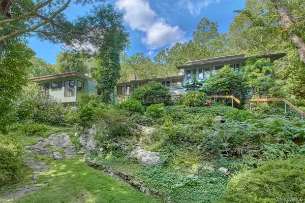 35 Saxon Woods, White Plains, NY 10605