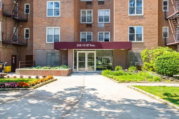 209-15 18th Avenue #3D, Bayside, NY 11360