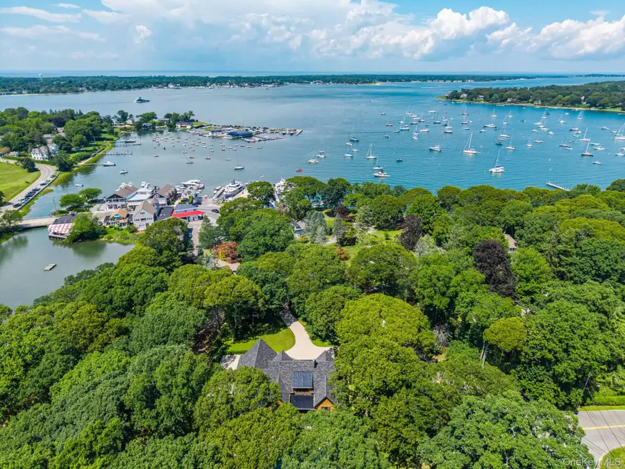 169 N Ferry Road, Shelter Island, NY 11964 - #2