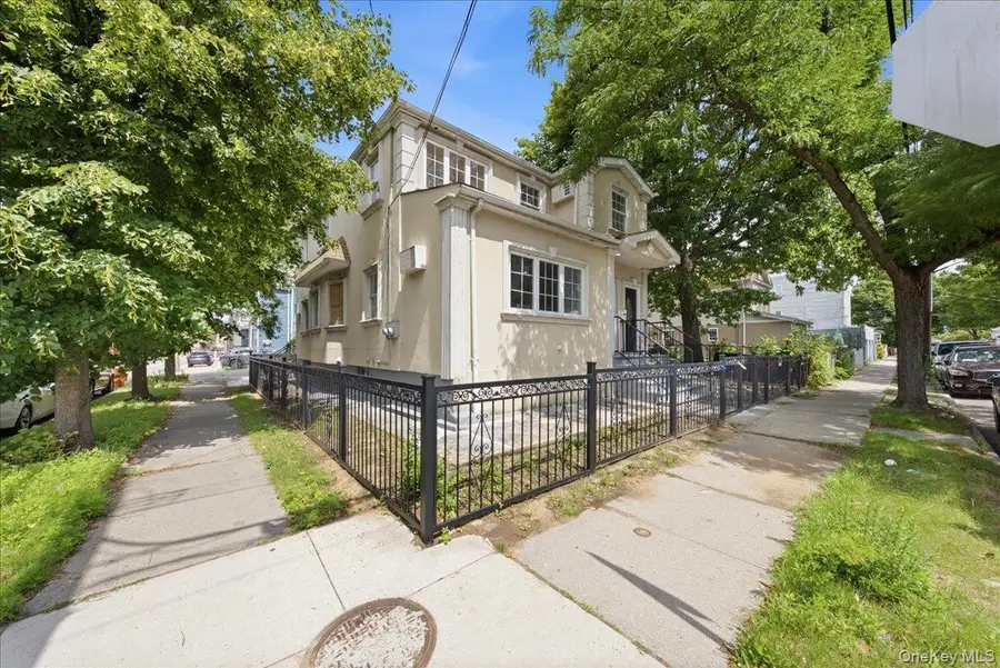 14537 105th Avenue, Jamaica, NY 11435 - #3