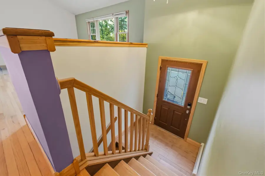 24 Bell Air Lane, Wappingers Falls, NY 12590 - #3