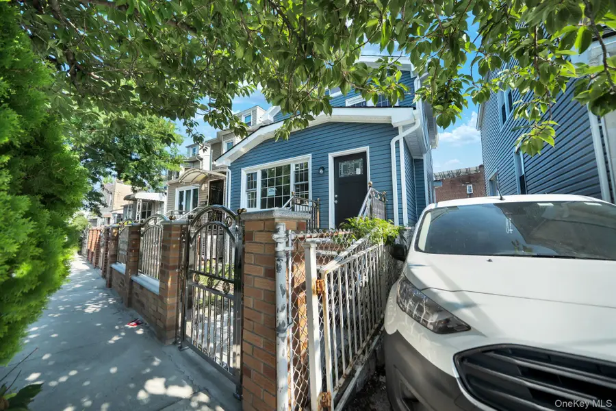 3004 Lasalle Avenue, Bronx, NY 10461 - #3