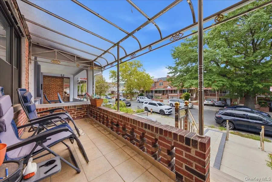 320 E 59th Street, Brooklyn, NY 11203 - #2
