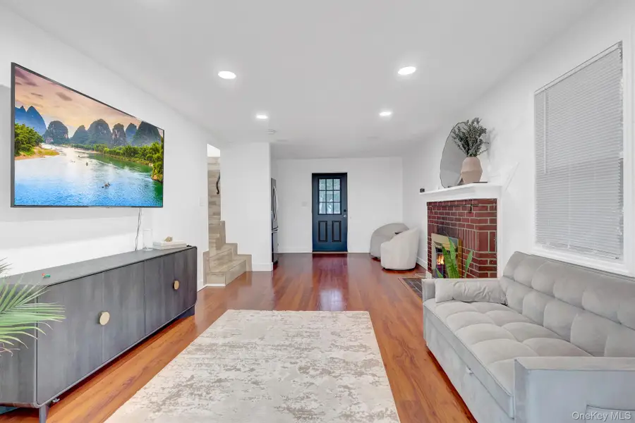 80 Noble Street, Lynbrook, NY 11563 - #3