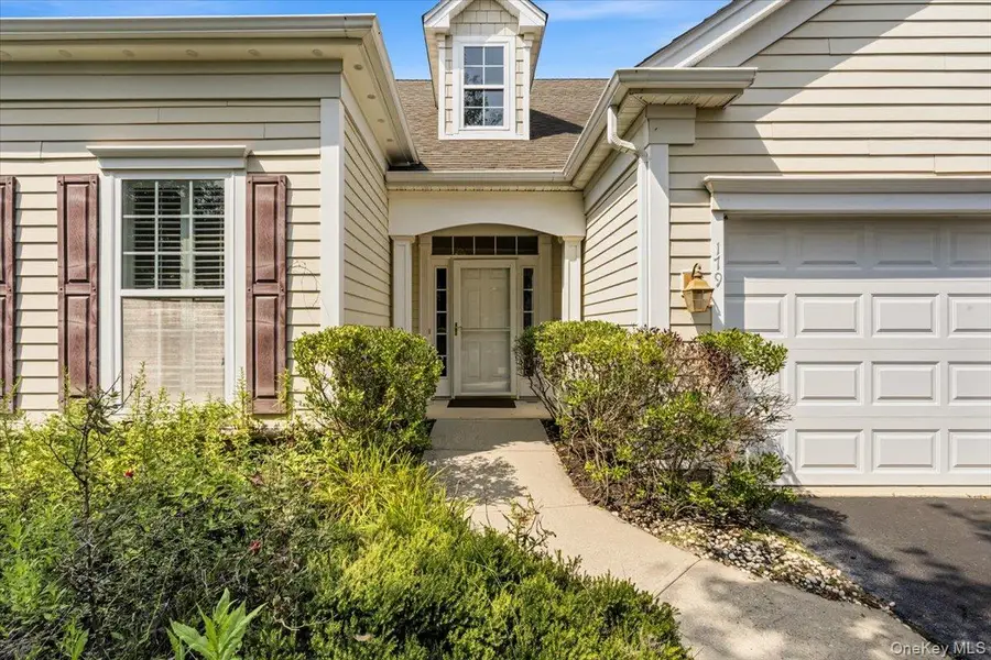 179 Carly Lane, Westhampton, NY 11977 - #2
