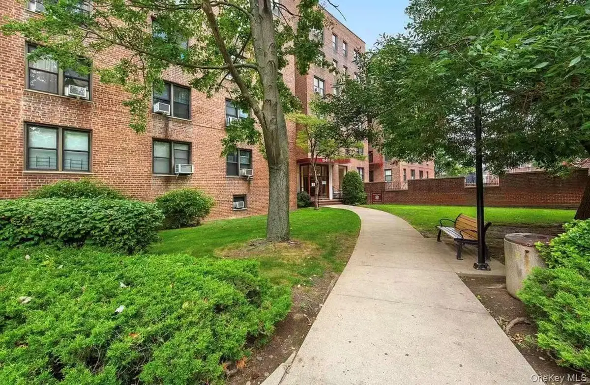 Address Withheld By Seller, Flushing, NY 11367 - #1