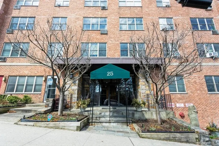 25 Franklin Avenue #2A, White Plains, NY 10601 - #2