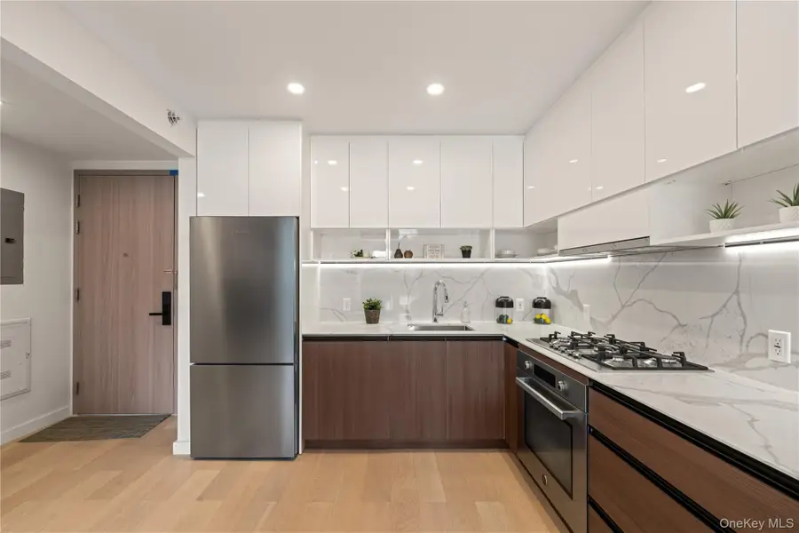 144-49 Northern Boulevard #722, Flushing, NY 11354 - #2