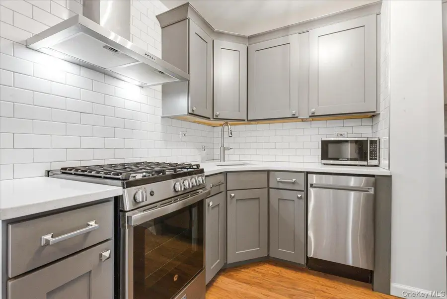 7025 Yellowstone Boulevard #8Q, Forest Hills, NY 11375 - #3